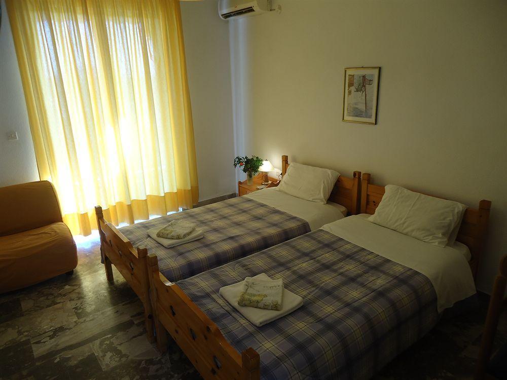 Christina Apartments Drepano  ภายนอก รูปภาพ